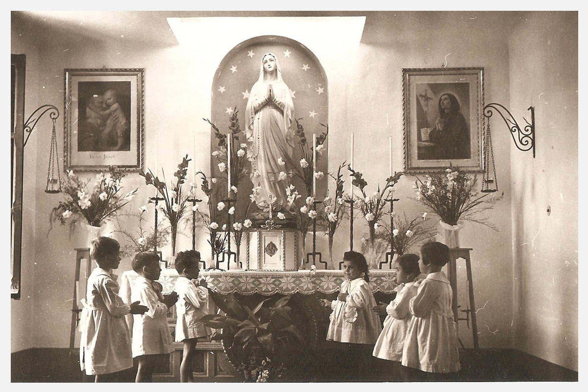 1952 - Festa per la Beatificazione di Rosa Venerini a Calcinelli (PU).