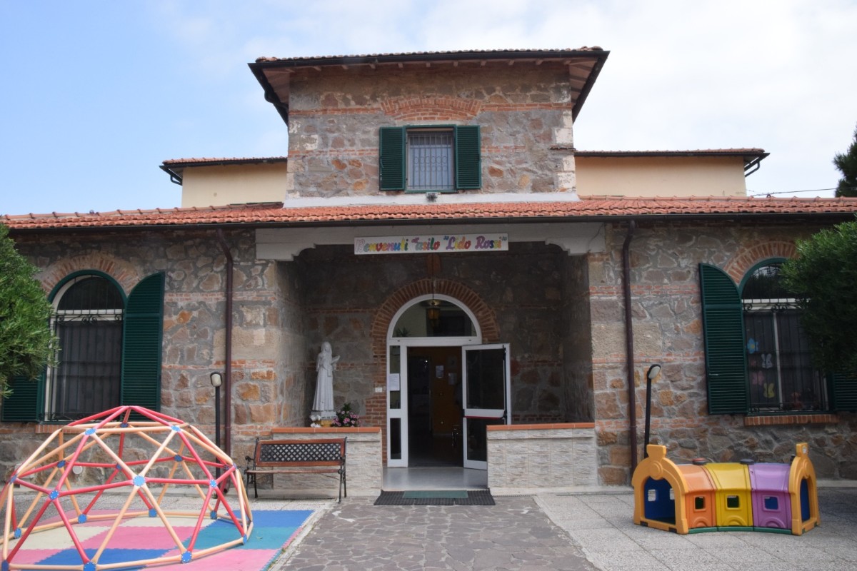 Scuola Lido Rossi a Salviano (LI)